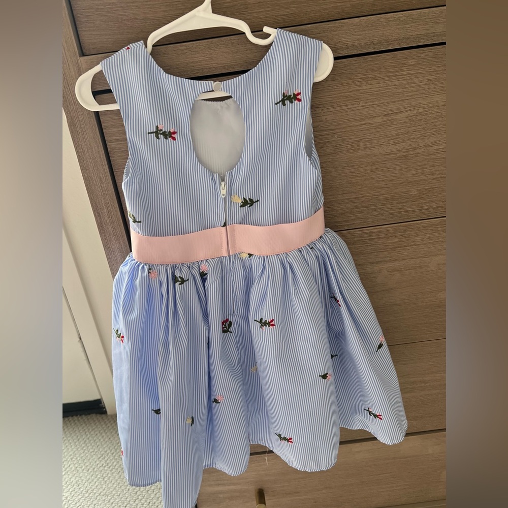 NWOT-Flower print pin stripe toddler dress - Picture 2 of 4